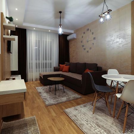 Apartment Promenada Avenija Нови Сад Екстериор снимка