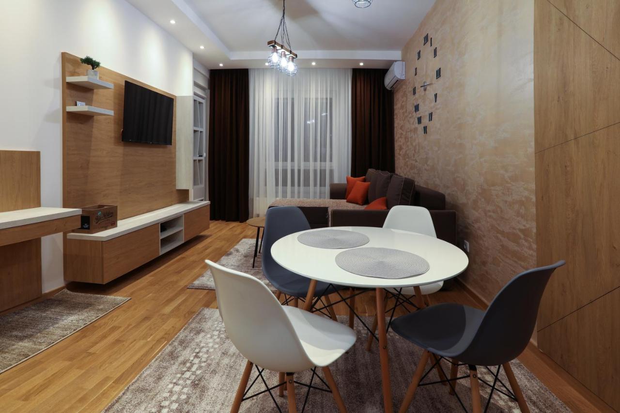 Apartment Promenada Avenija Нови Сад Екстериор снимка