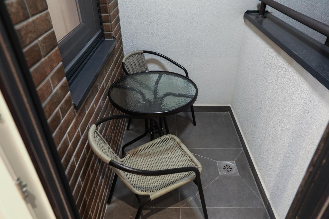 Apartment Promenada Avenija Нови Сад Екстериор снимка